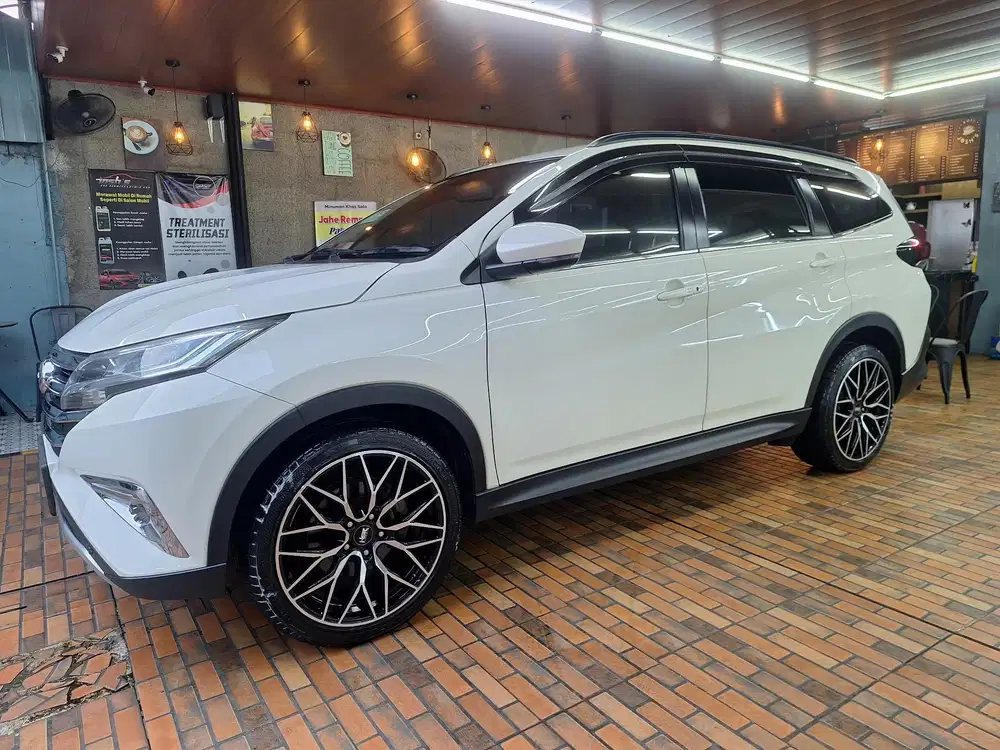 Daihatsu Terios 2018 Bensin
