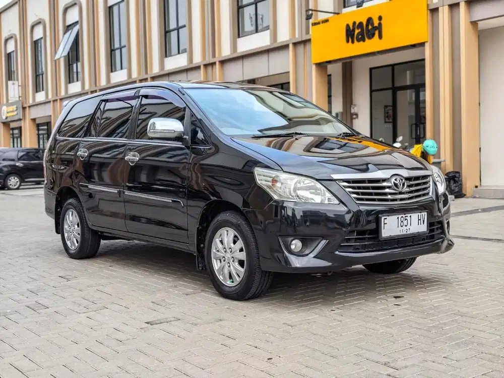 Toyota Innova 2.5 G Diesel Manual 2012