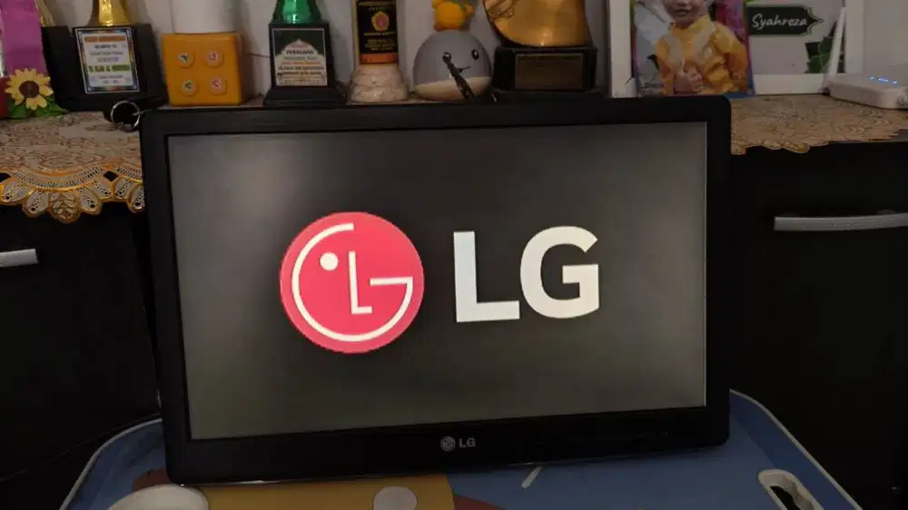 Dijual TV LCD LED LG 19 Inch