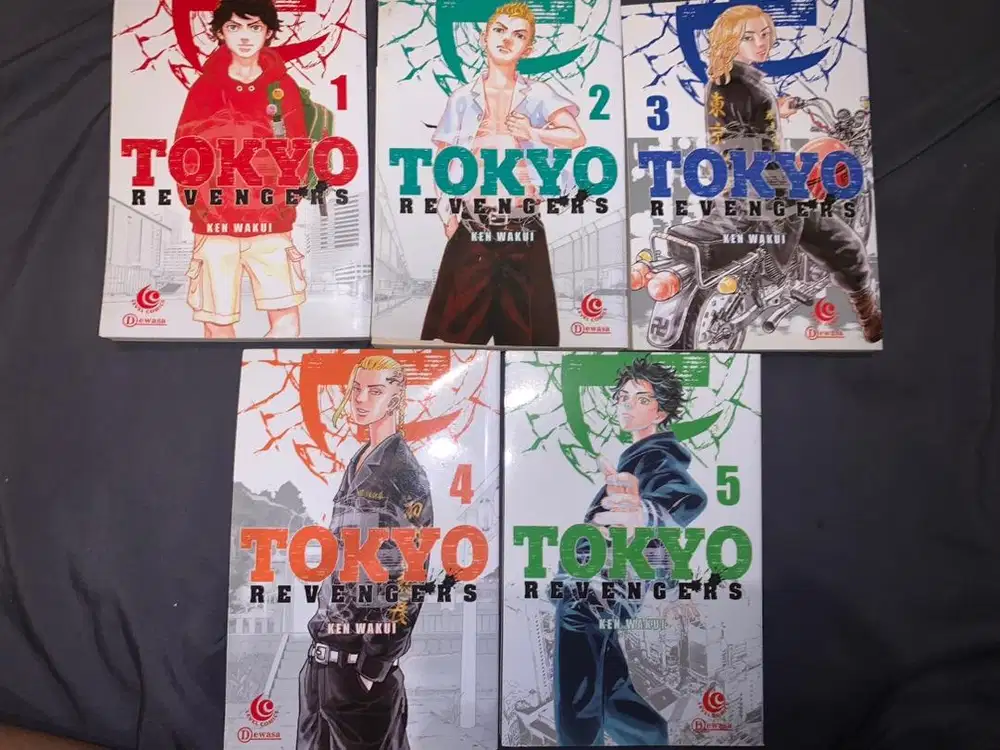 KOMIK TOKYO REVENGERS VOL 1-5