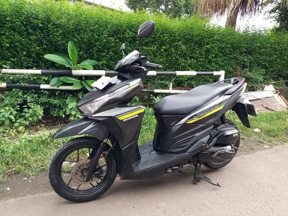 VARIO LED 125 CBS ISS 2018