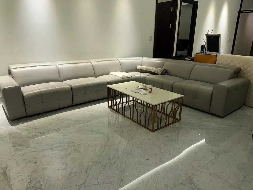 Sofa mewah by informa