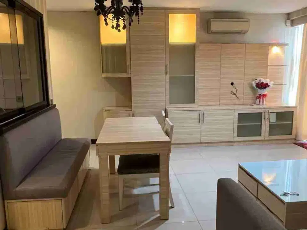 Apartmen rapih siap huni di Paladian