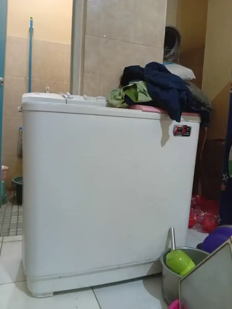 mesin cuci merek Toshiba