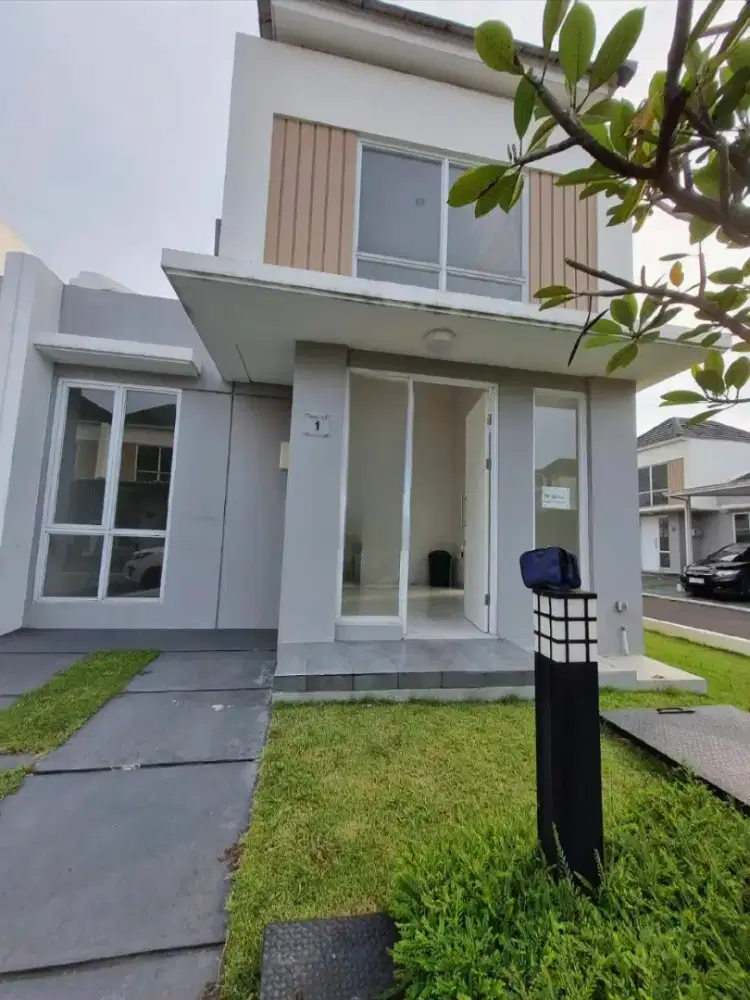 RUMAH DIJUAL CLUSTER CANNA PARAMOUNT PETAL TANGERANG (HOOK)