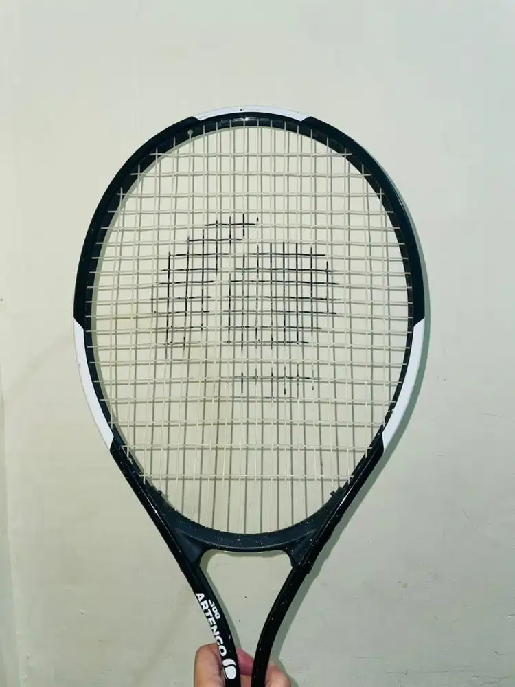 Raket Tennis Artengo