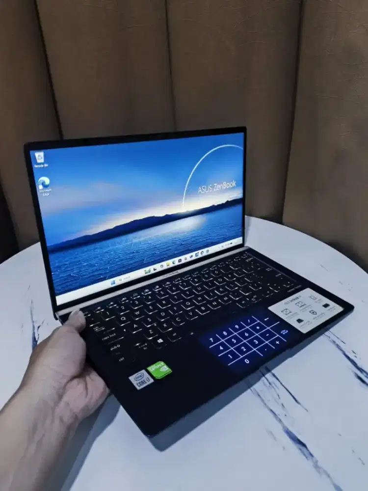 ASUS ZENBOOK UX433FN Core i7 Ram 16/512gb Ssd Dual Vga Siap Pakai COD