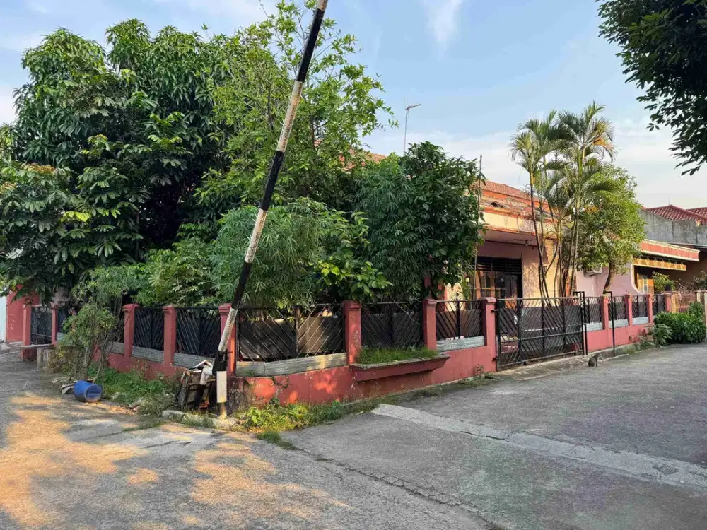 Rumah 5Kamar Tidur ,Siap Huni diKomplek Inkopol Kota Bekasi