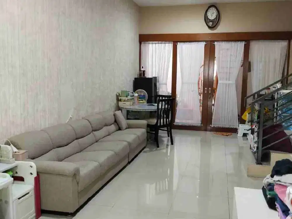 Disewakan Rumah Minimalis Siap Huni Taman Kopo Indah