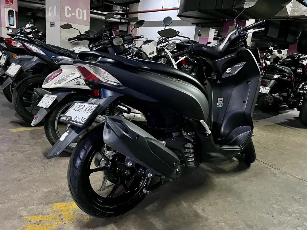 Yamaha Lexi 125 Tahun 2020 Hitam Mulus