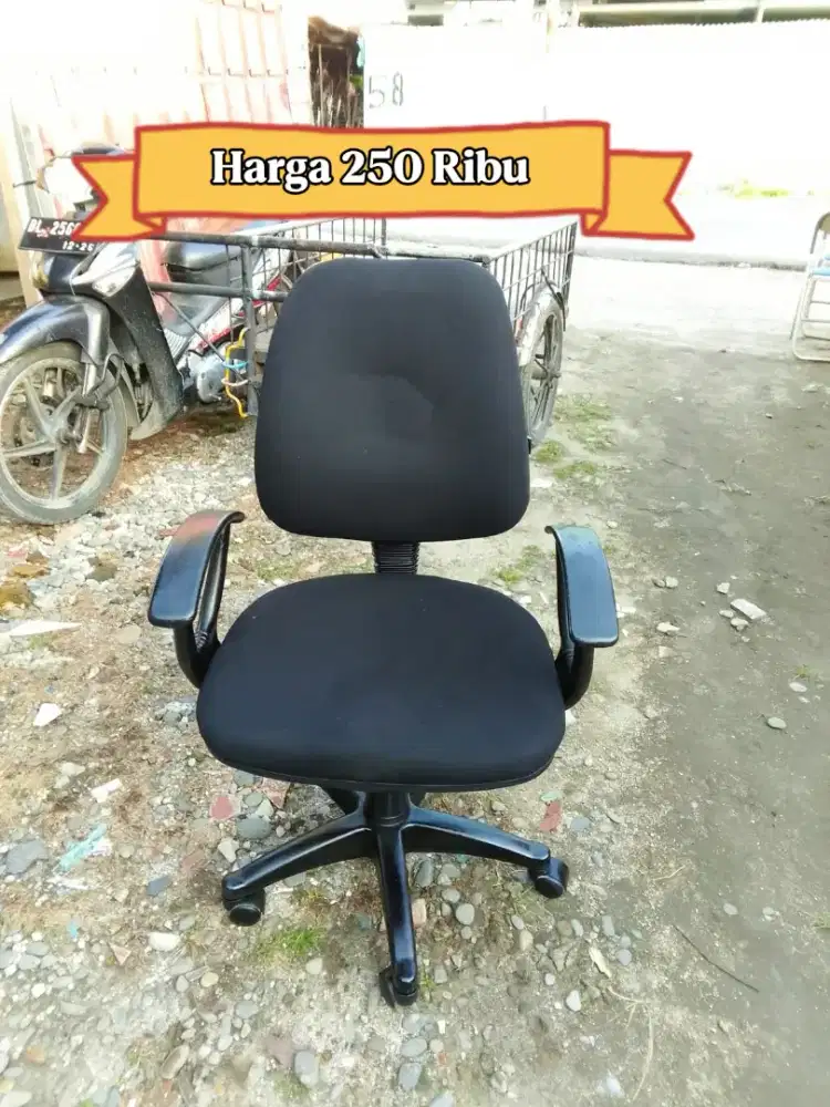Jual Kursi Kantor Hadap Kaki Besi Kokoh