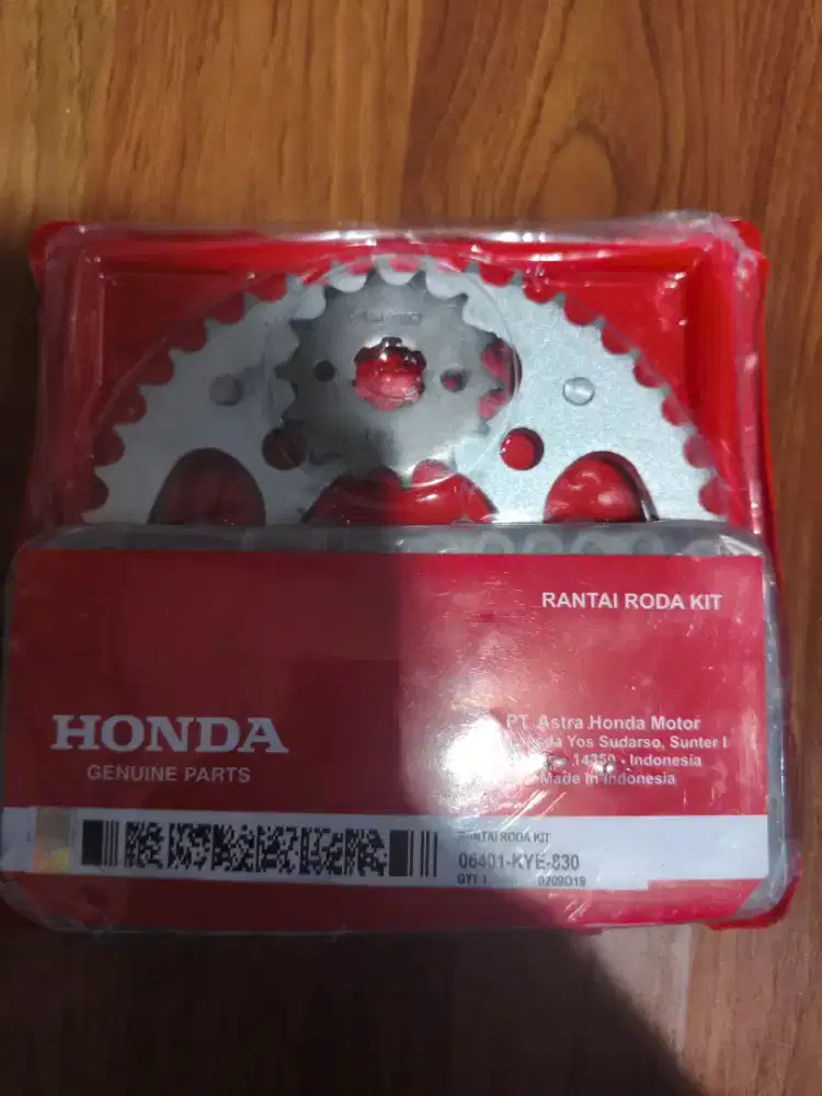 Gear Set / Gear Paket Megapro new Verza 150 Sonic 150 CB150 (KYE)