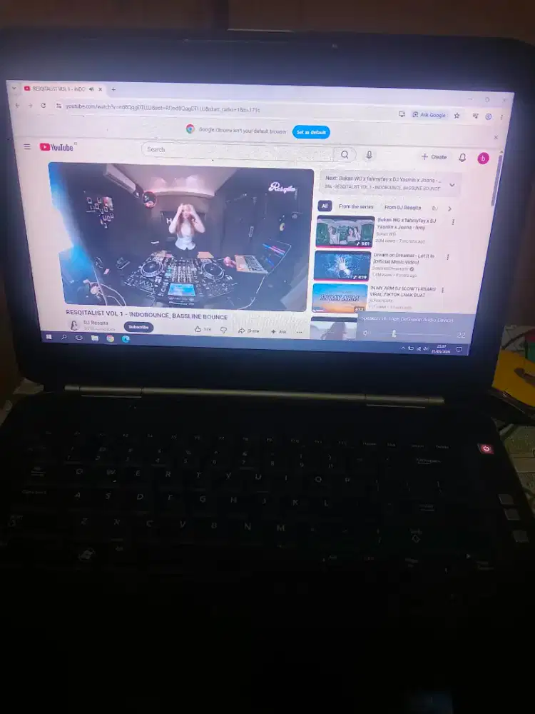 Laptop dell cor i3