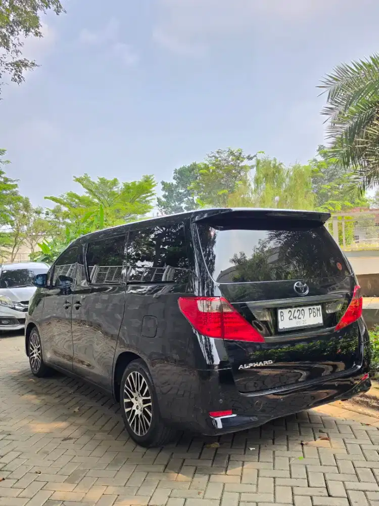 Toyota Alphard Pajak Hidup Good Condition