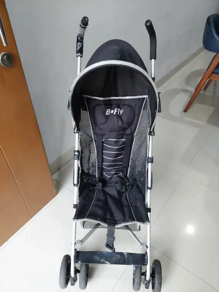 PRELOVED ||| Stroller Brevi B-Fly (Black-Silver)