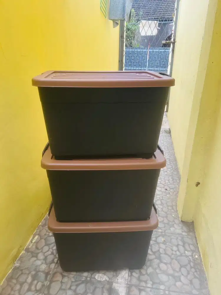 Container Box Plastik Kotak Penyimpanan Besar Serbaguna Roda 50Liter