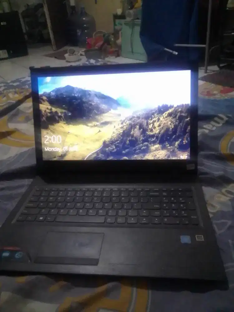laptop Lenovo idealpad 110