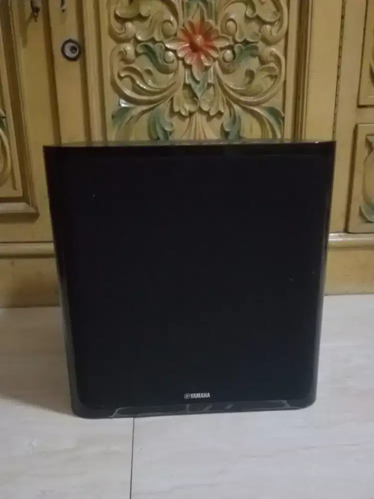 Yamaha NS-WSW40 subwoofer