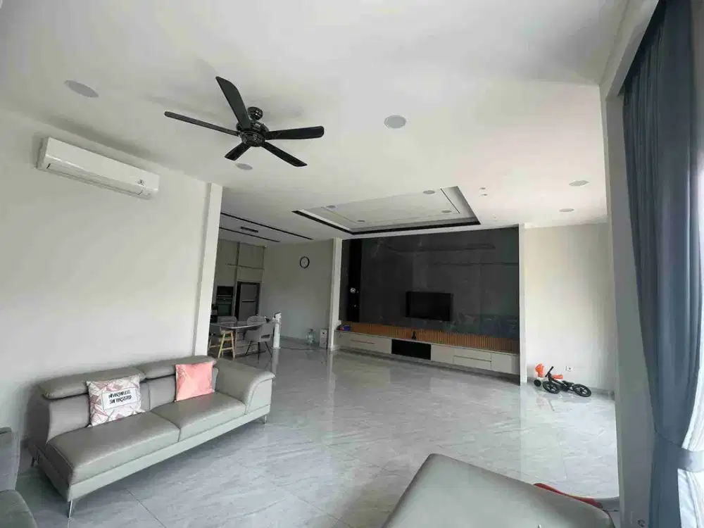 Rumah Bagus 3,5Lantai Bojong Indah Cengkareng