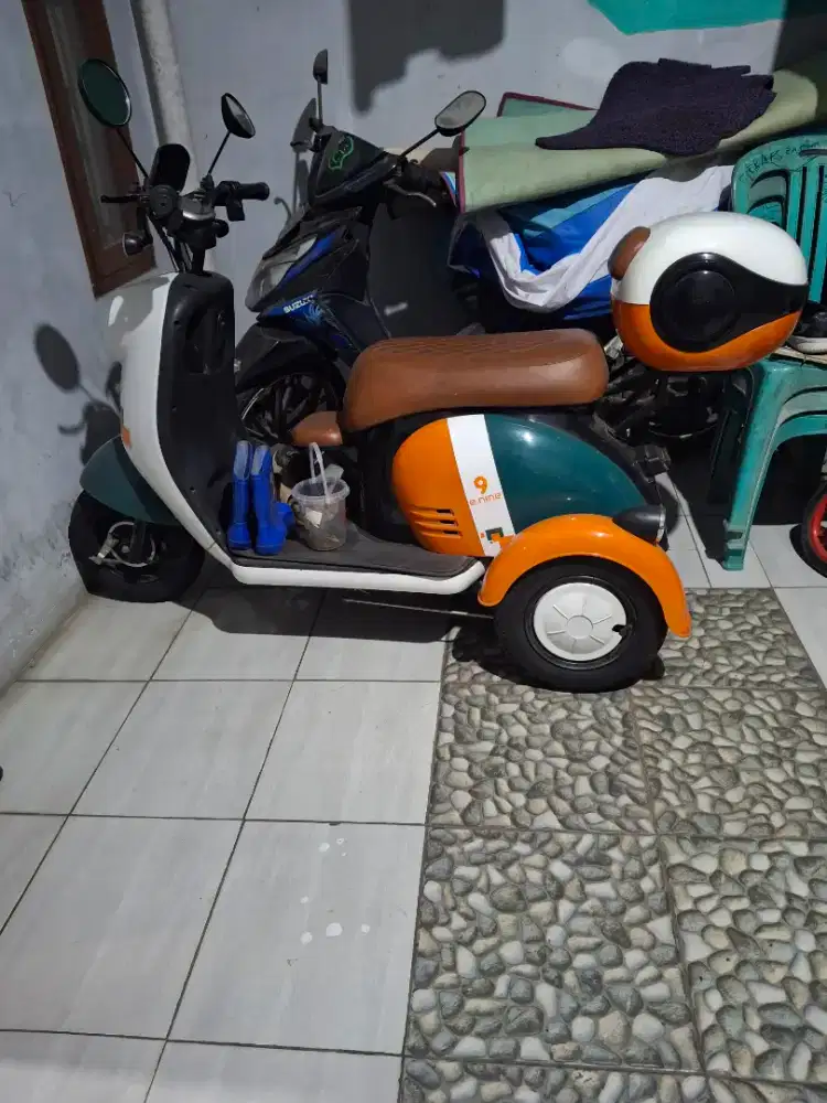 Speda listrik E nine trista