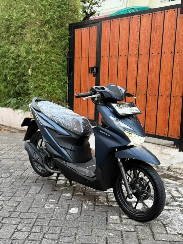 KM 230! HONDA BEAT KEYLESS 2025 BLN 3-2026 SMARTKEY LIKE NEW