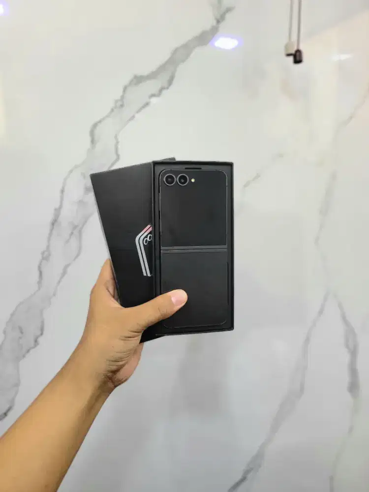 SAMSUNG Z FLIP 6 12/512GB SEIN FULLSET ORIGINAL