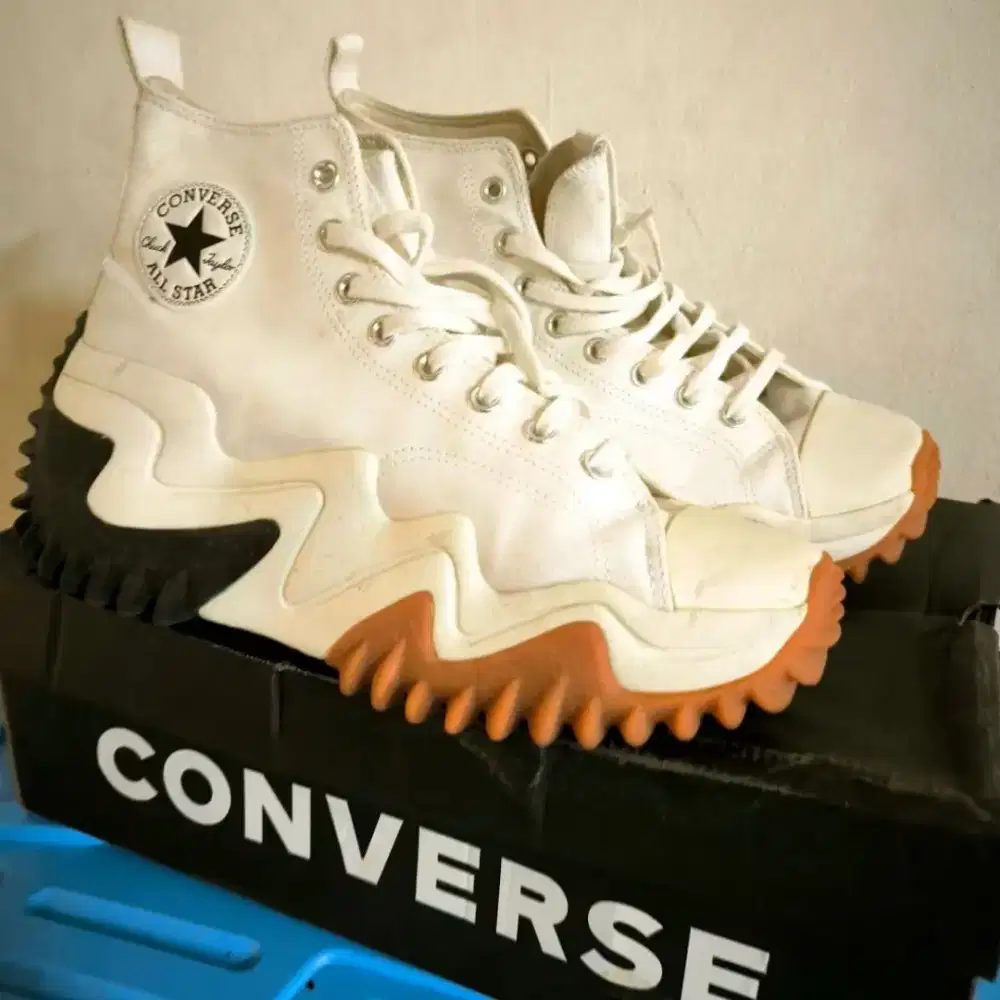 Converse Run Star Motion Canvas Platform High putih 45 ori600000