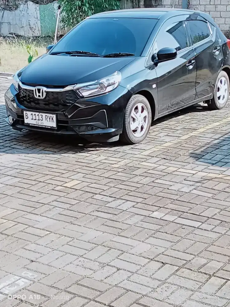 Brio Satya S CVT 2026 Hitam