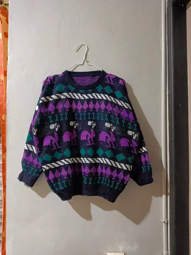 Sweater Rajut Vintage