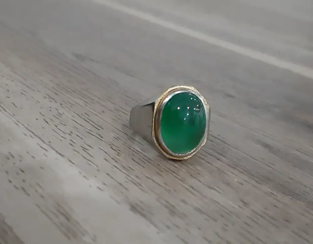 BATU HIJAU GARUT LAWAS ORIGINAL KRISTAL GIWANG