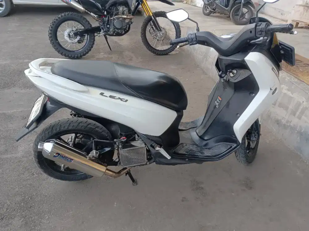 YAMAHA LEXI 2018