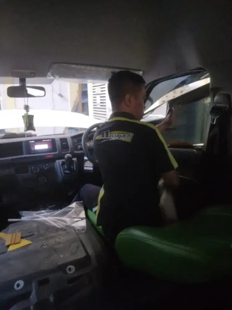 Kaca film mobil & gedung srby