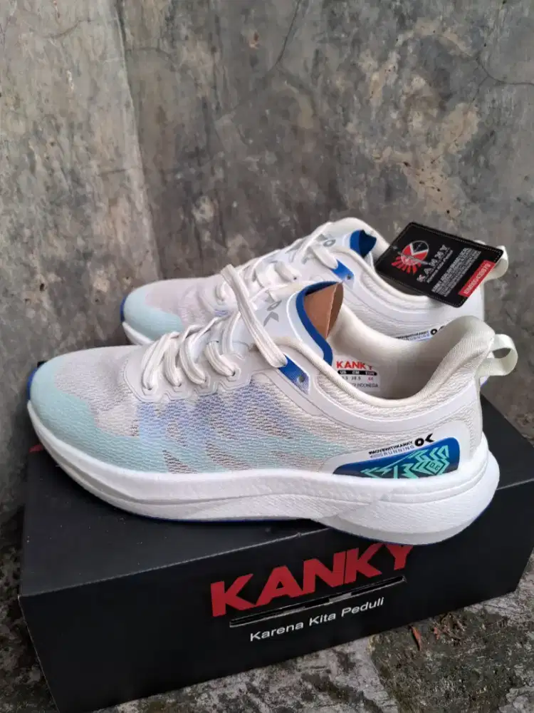 SEPATU KANKY RUNNING