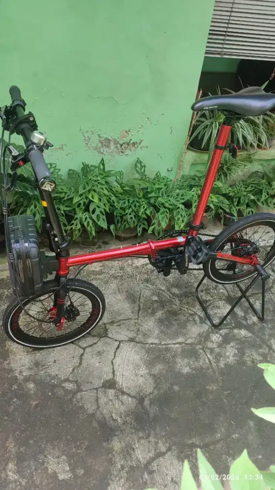 Sepeda Lipat Avand