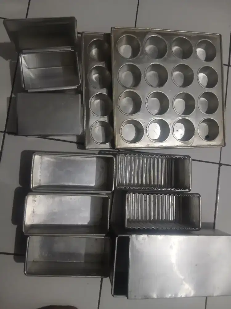 Loyang kue ex home industri ada ribuan