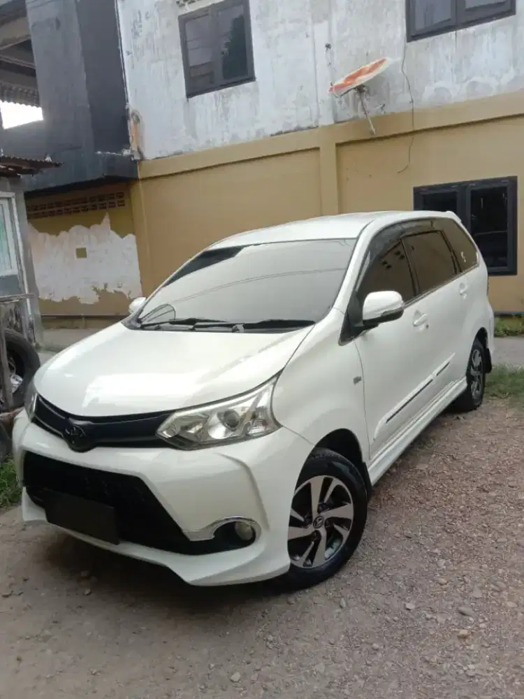 Toyota veloz metic 1.5 unit sangat mulus