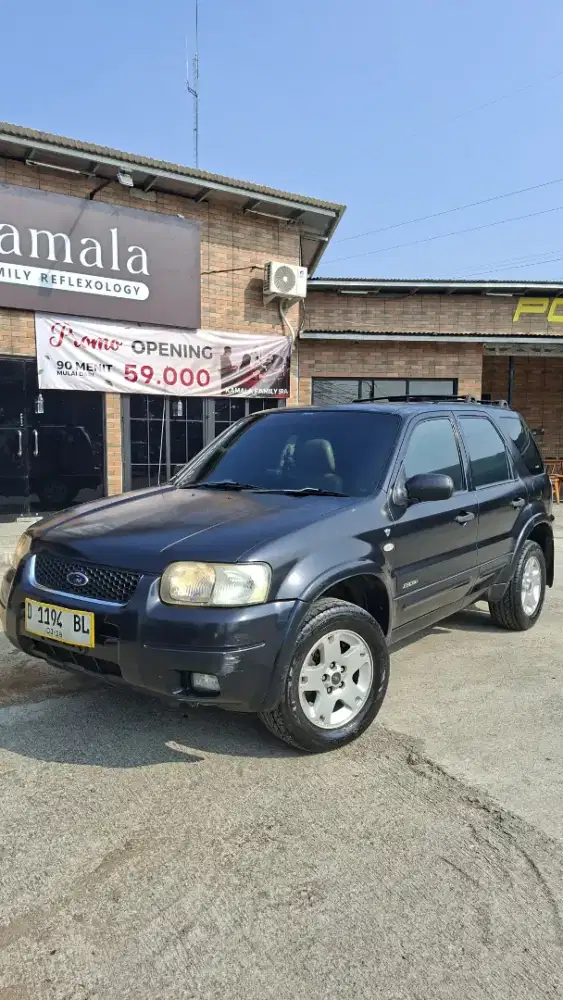 Ford Escape V6 3.0 Xlt Limited 4x4 tahun 2005 Sunroff