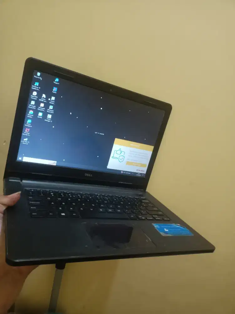 lactop dell inspiron 3458 ram 4 hdd 512 corei3 normal smua unit sm cas