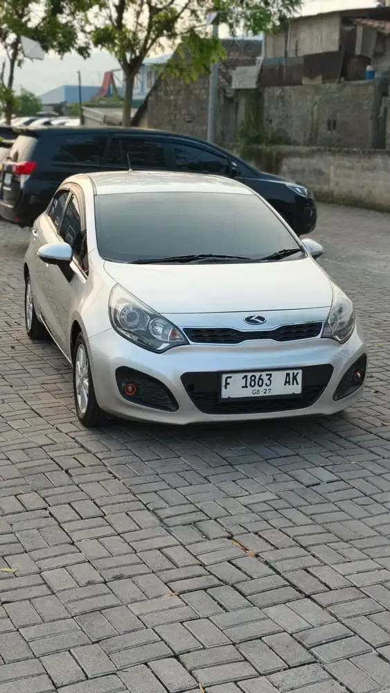 Kia Rio 1.4 2012 AT