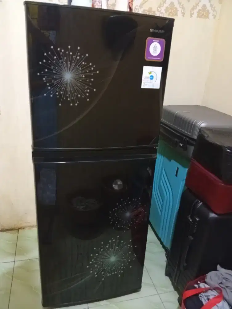 Kulkas Sharp sj 236 inverter 2 pintu