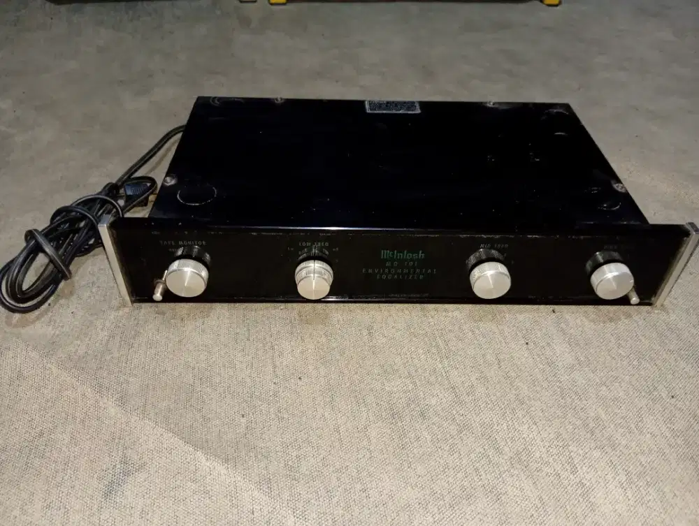 Equalizer Mcintosh MQ101