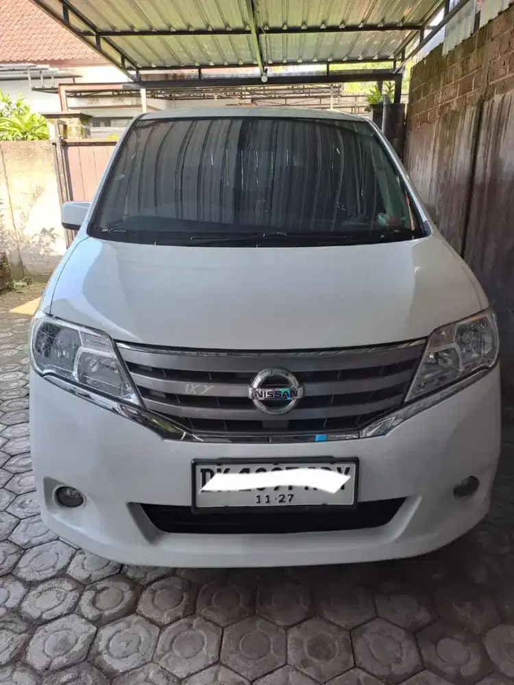 dijual nissan serena x 2014 115jt