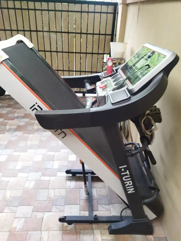 Treadmill i-Reborn type turin