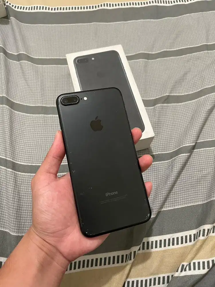 iphone 7+ 256gb inter REGISTER