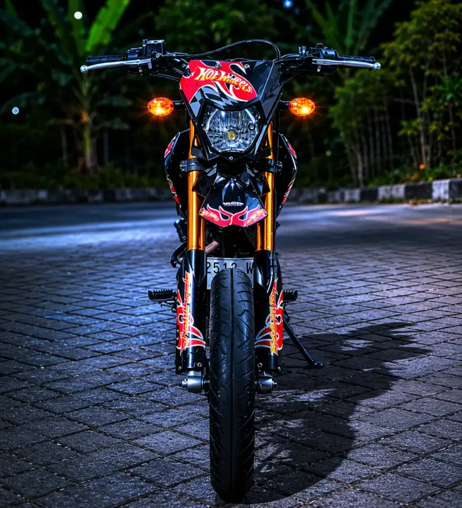 Di jual KLX Kawasaki D-TRACKER tahun 2023
