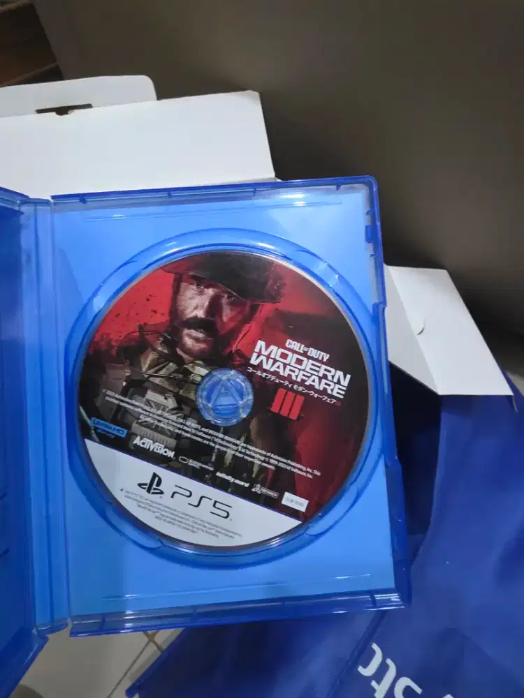 Jual Games PS5 Call Of Duty - Modern Warfare Region Japan