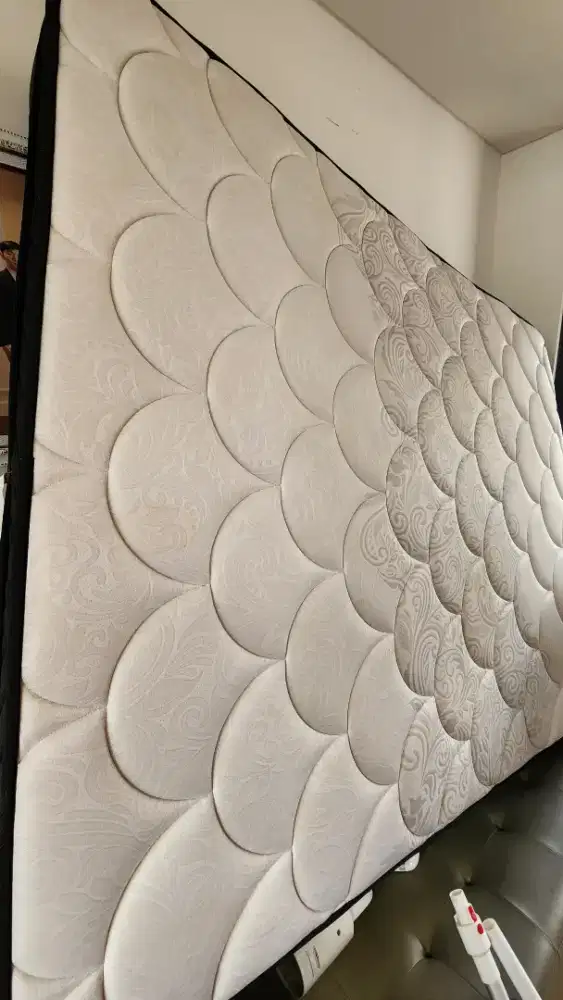 Kasur springbed masih bagus 160x200