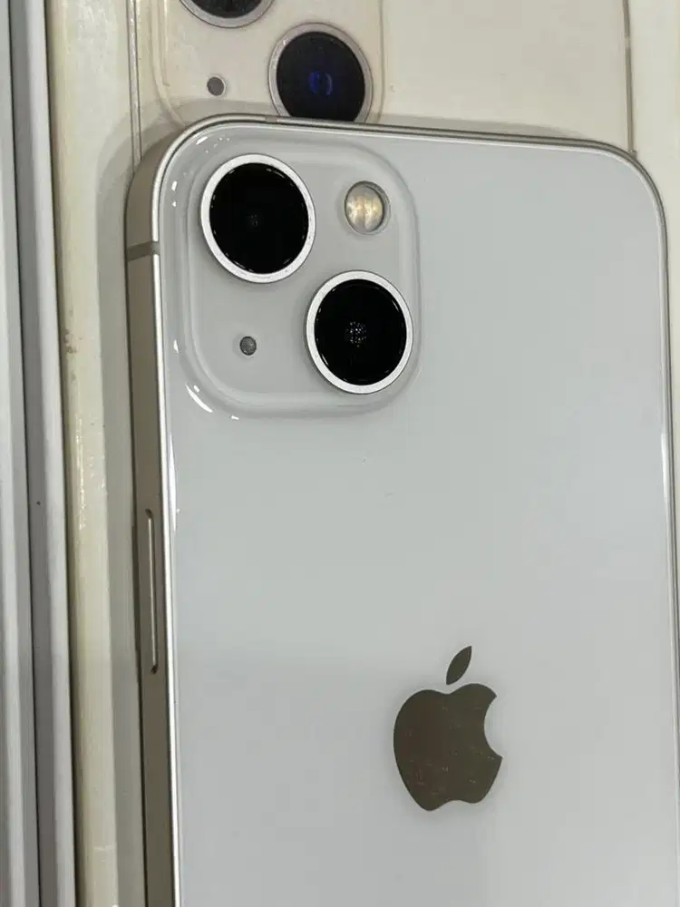 Iphone 13 128gb ibox like new