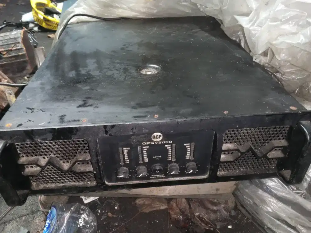 Power RCF OPS98000 kondisi mati berat +/-40kg Rp.2,7jt