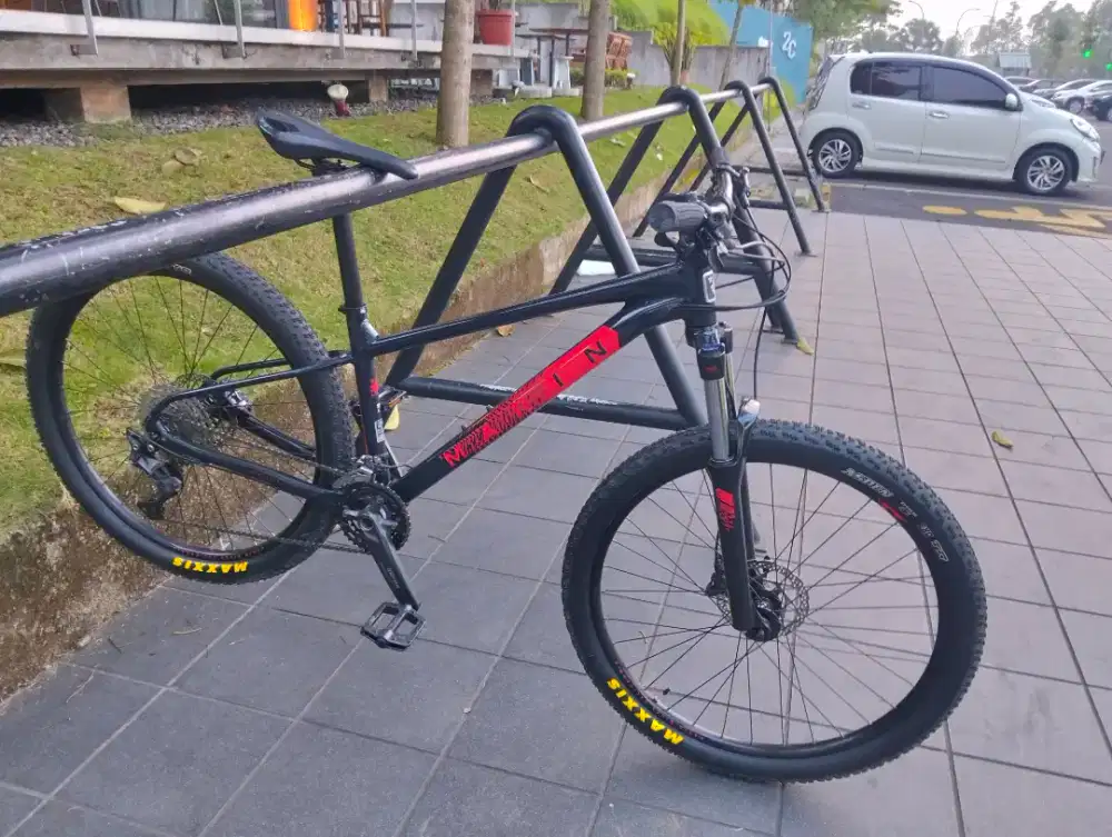 MARIN BOBCAT TRAIL 4 LIKE NEW FULL UPGRADE not xtrada